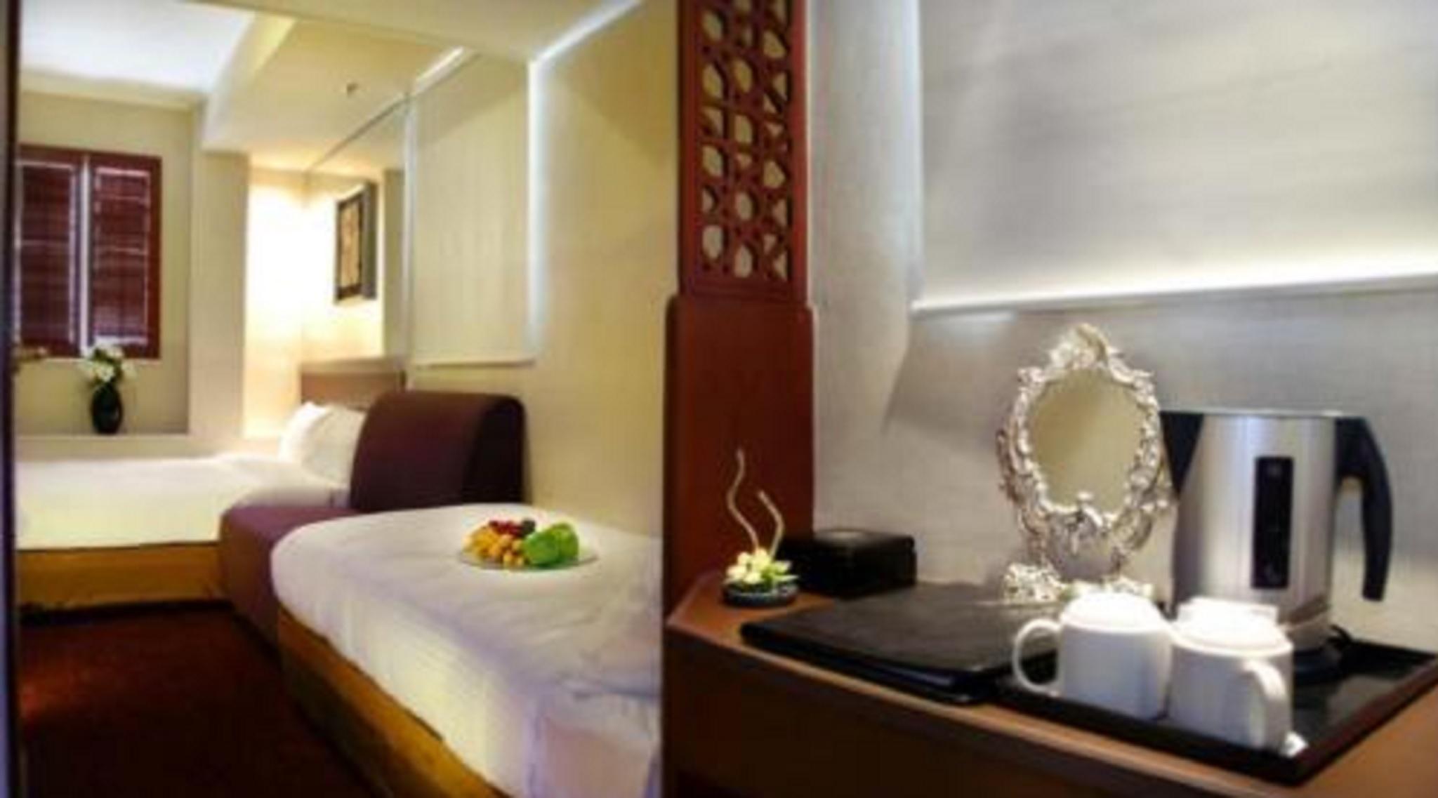 Oriental Lander Hotel Kowloon (Hong Kong) Exterior foto