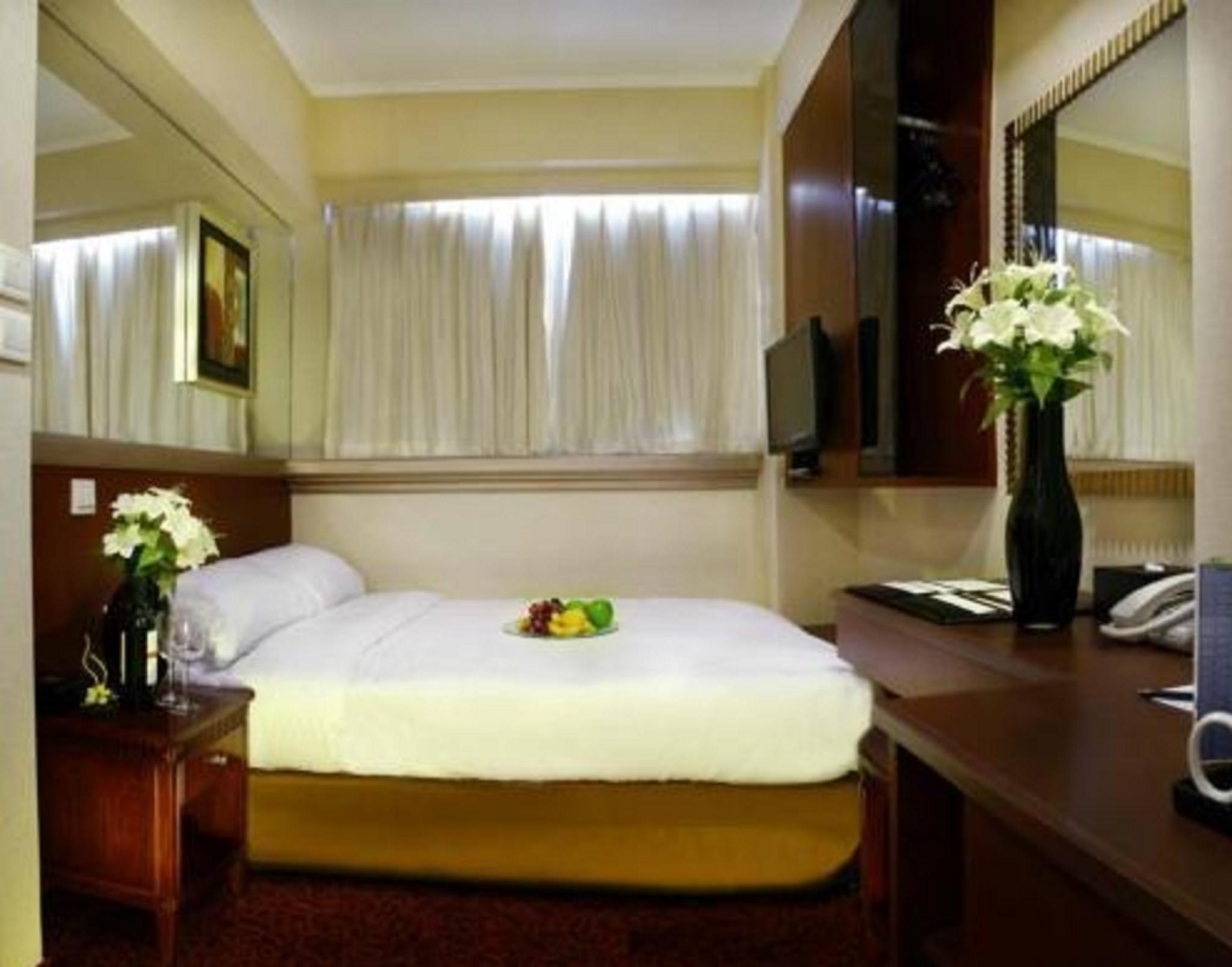 Oriental Lander Hotel Kowloon (Hong Kong) Exterior foto
