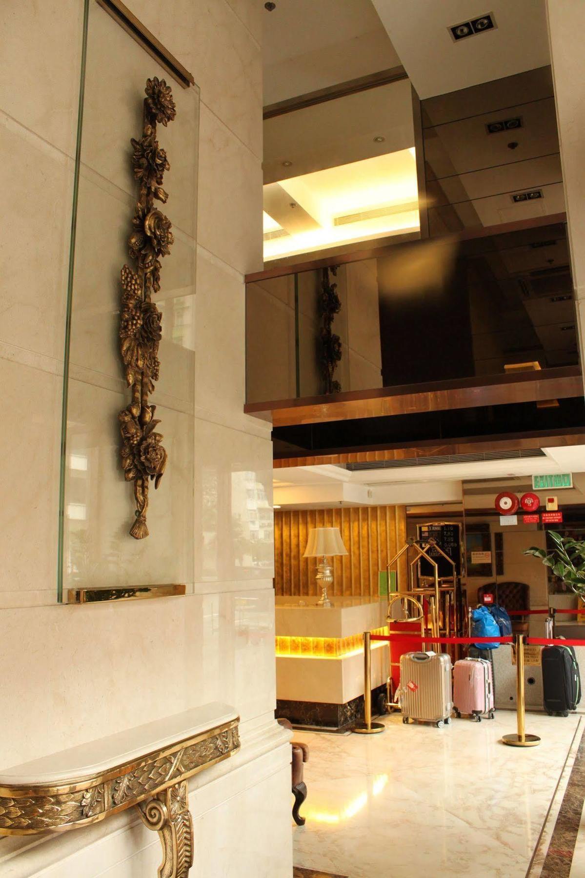 Oriental Lander Hotel Kowloon (Hong Kong) Exterior foto